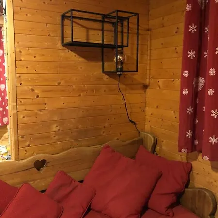 Chalet Flocon لو دوز آلب
